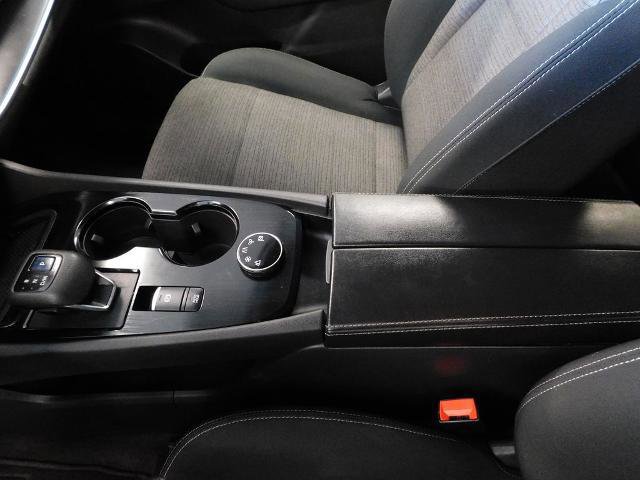 Used 2021 Nissan Rogue S image 24