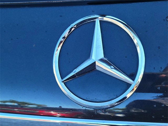 Used 2021 Mercedes-Benz GLC 300 image 5