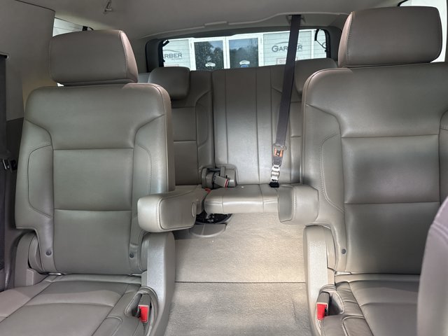 Used 2019 GMC Yukon SLT w/ Premium Edition RWD image 18