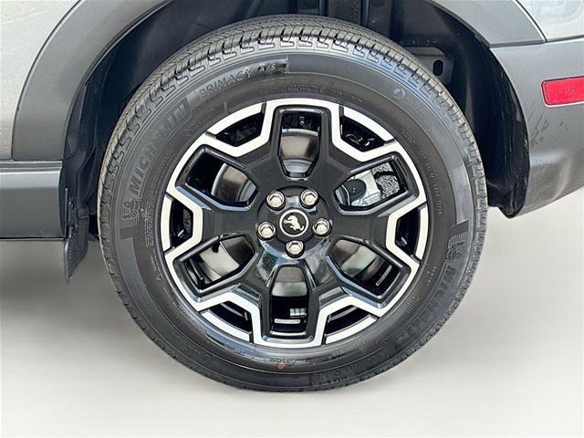 Certified 2025 Ford Bronco Sport Outer Banks w/ Outer Banks Tech Package+ AWD/4WD image 34