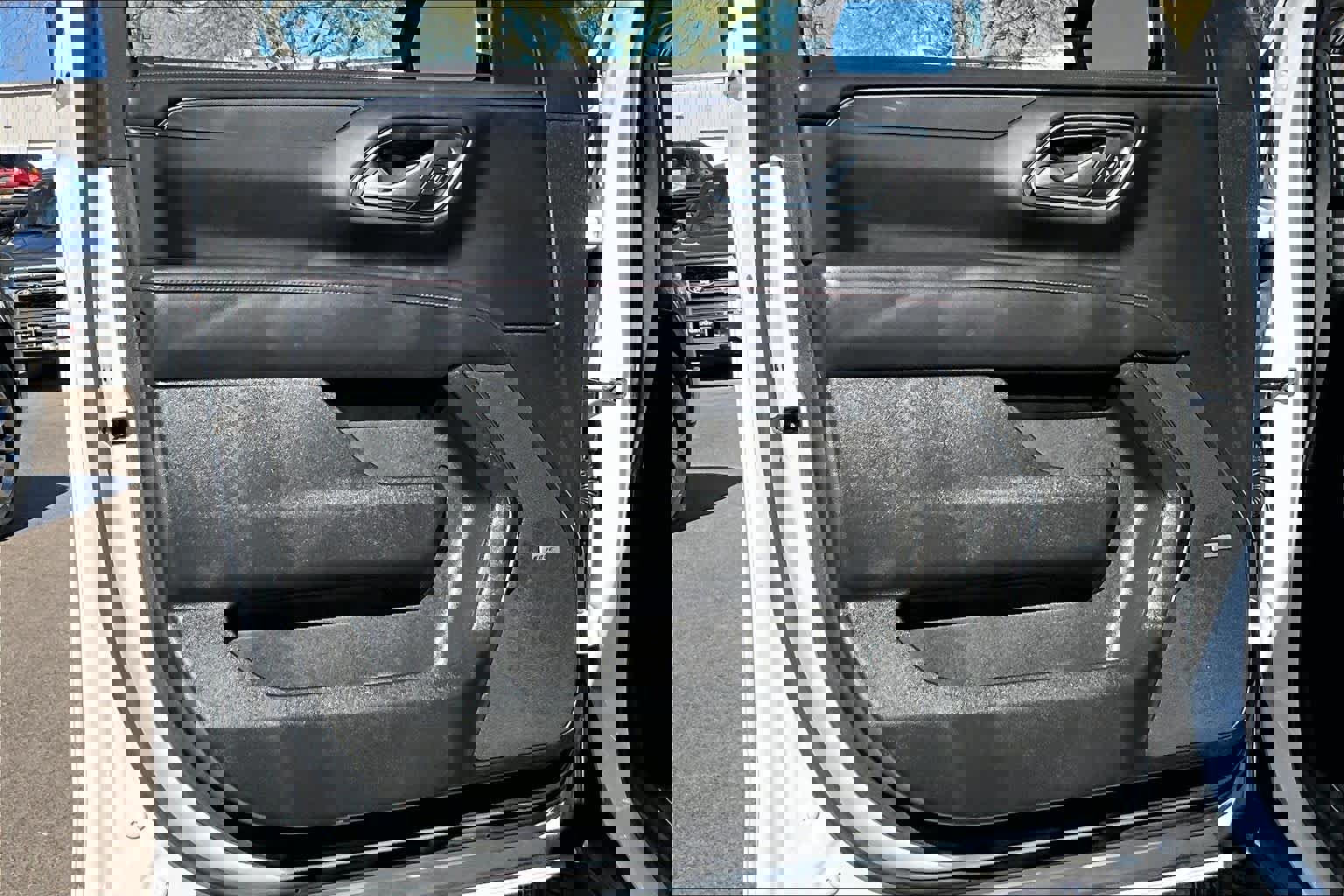 Used 2024 Chevrolet Suburban RST image 21