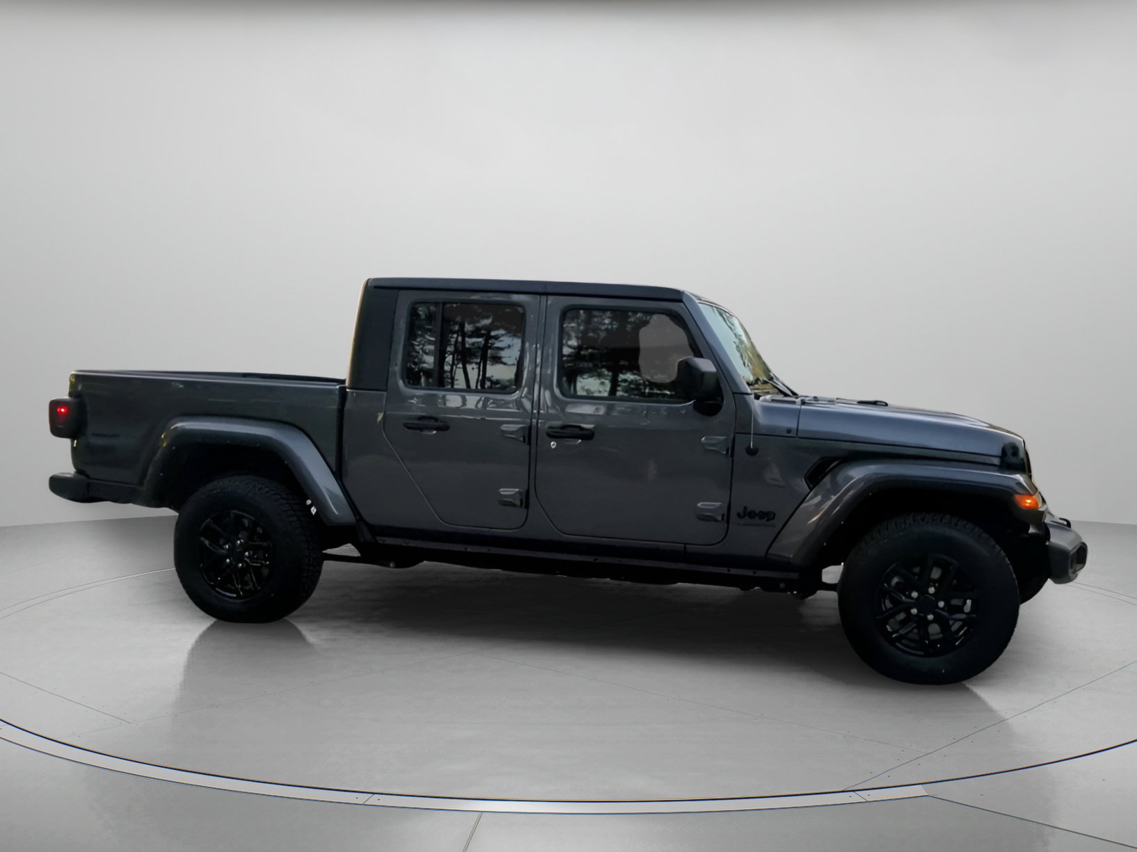 Used 2022 Jeep Gladiator Sport AWD/4WD image 34