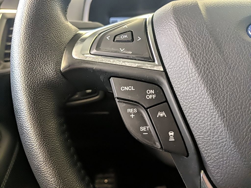 Certified 2024 Ford Edge Titanium w/ Equipment Group 301A image 17