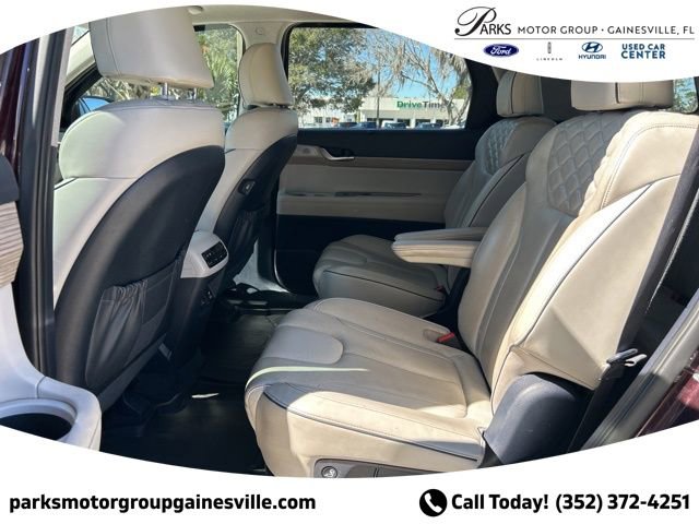 Used 2021 Hyundai Palisade Limited image 12