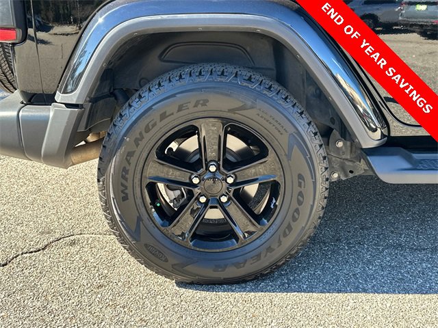 Used 2020 Jeep Wrangler Unlimited Sahara image 17
