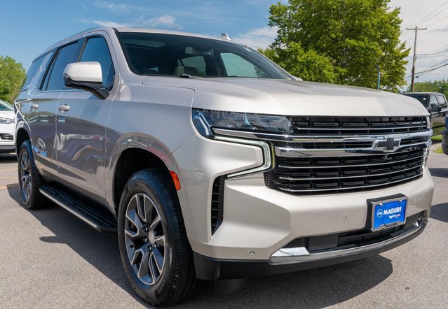 Used 2022 Chevrolet Tahoe LT w/ LT Signature Plus Package AWD/4WD image 4