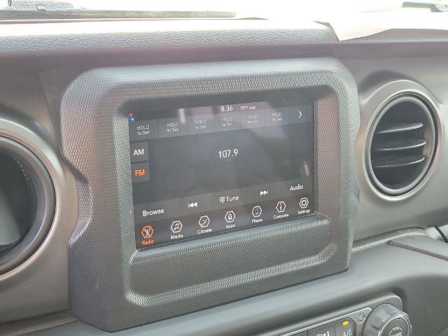 Used 2022 Jeep Gladiator Sport image 29