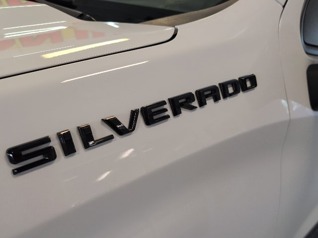 Used 2023 Chevrolet Silverado 1500 Custom w/ LPO, Dark Essentials Package AWD/4WD image 8