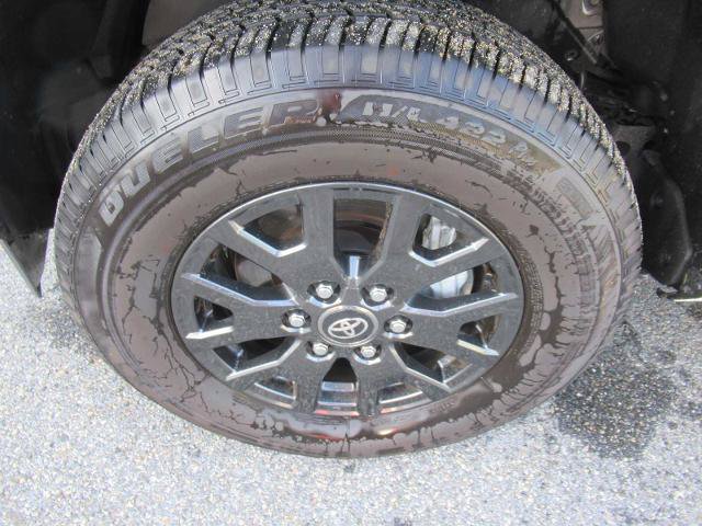 Used 2026 Toyota 4Runner SR5 AWD/4WD image 12