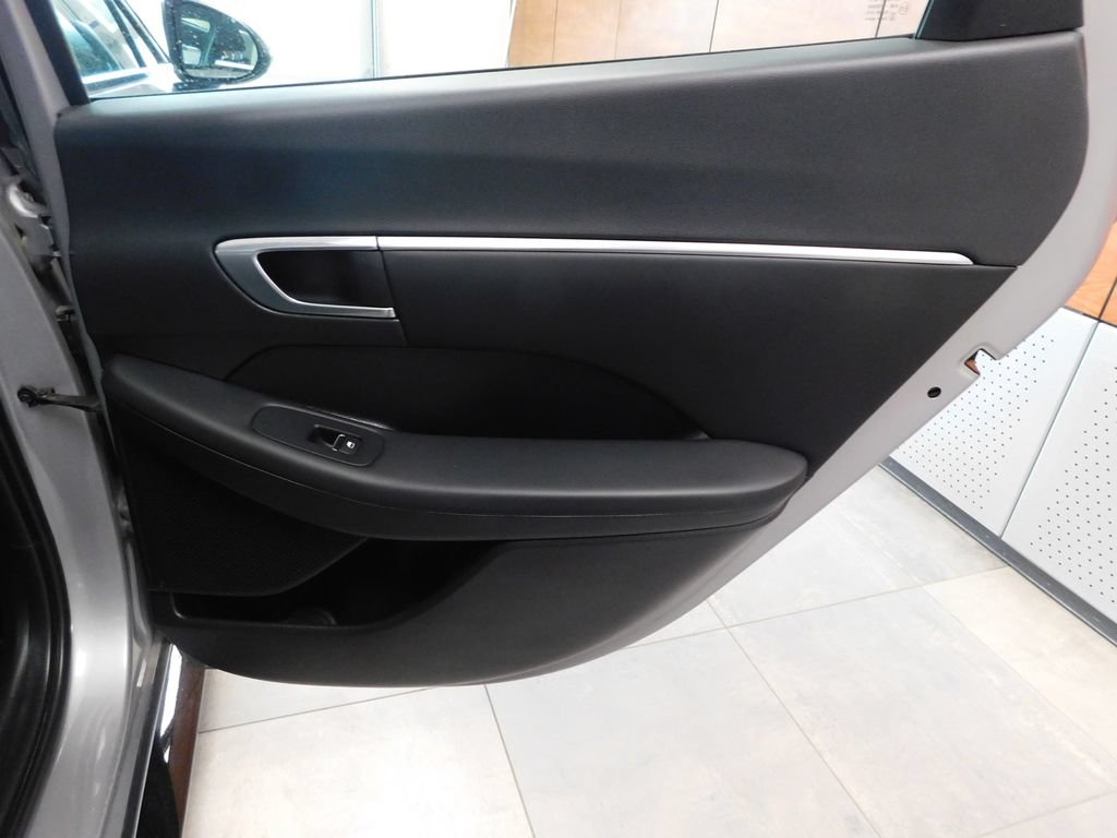 Used 2023 Hyundai Sonata SEL FWD image 33