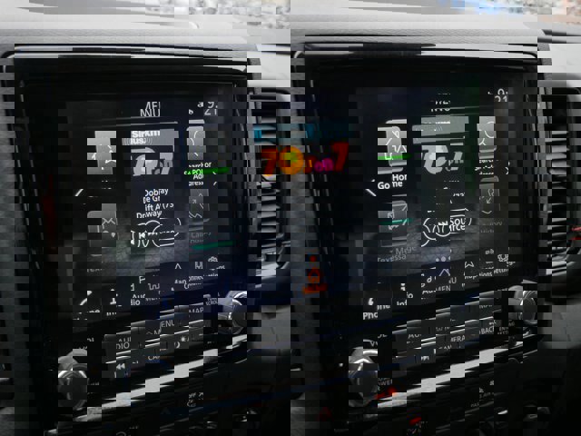 Used 2023 Nissan Frontier PRO-4X w/ Pro-4X Premium Package image 32