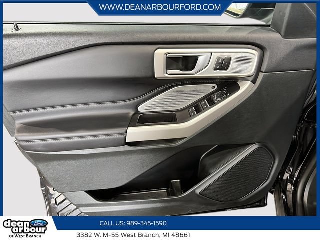 Certified 2023 Ford Explorer Limited w/ Limited Technology Package AWD/4WD image 11