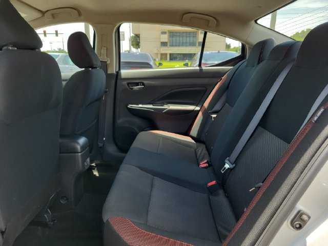 Used 2024 Nissan Versa SR FWD image 10