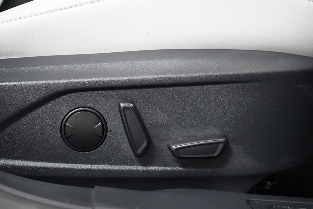 Certified 2025 Ford Mustang Mach-E Premium AWD/4WD image 35