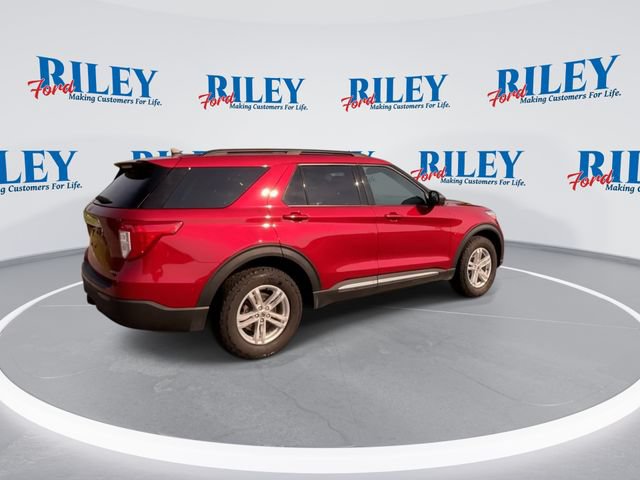 Certified 2022 Ford Explorer XLT w/ Class IV Trailer Tow Package AWD/4WD image 9