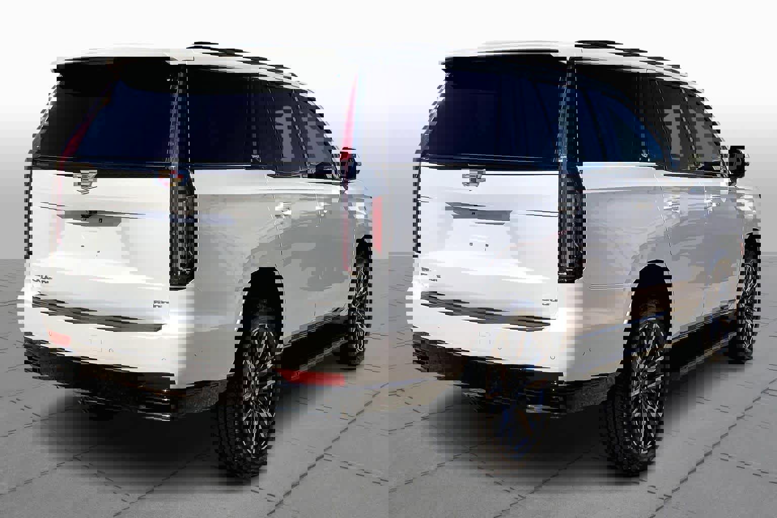 Used 2022 Cadillac Escalade Sport image 3