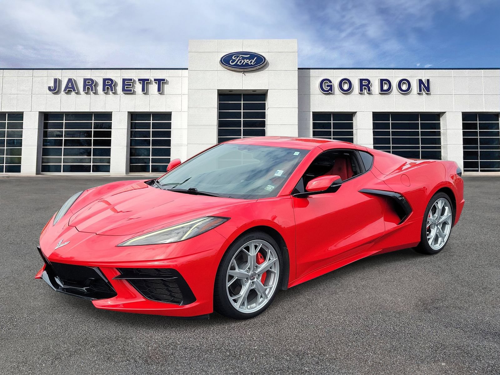 Used 2021 Chevrolet Corvette Stingray Coupe w/ Chrome Exterior Badge Package RWD image 2