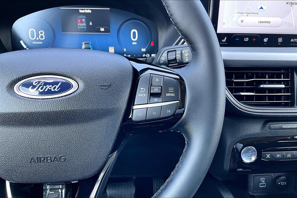 Certified 2023 Ford Escape Platinum w/ Premium Technology Package AWD/4WD image 19
