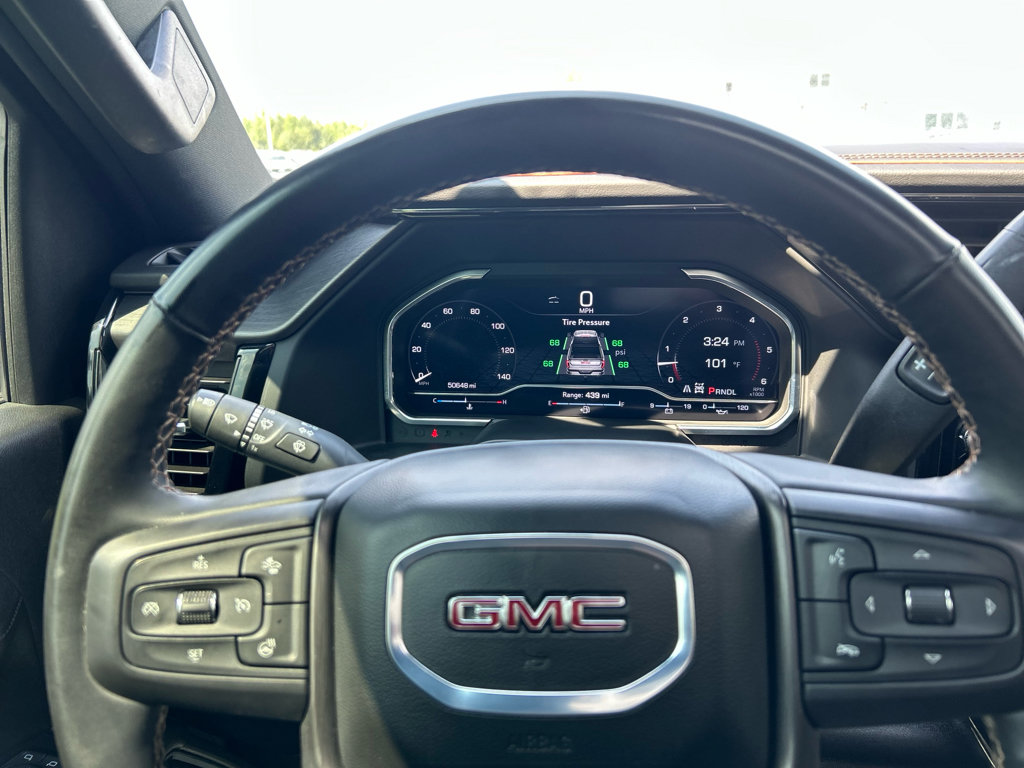 Used 2024 GMC Sierra 2500 AT4 w/ AT4 Premium Plus Package AWD/4WD image 16