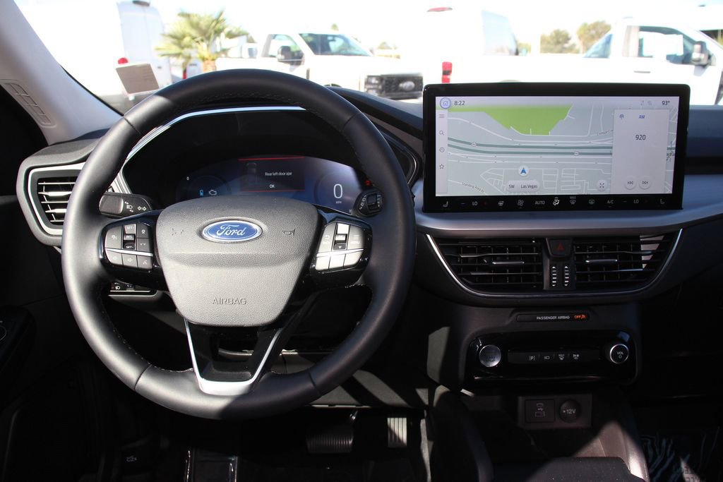 Certified 2023 Ford Escape SE w/ PHEV Premium Package FWD image 17