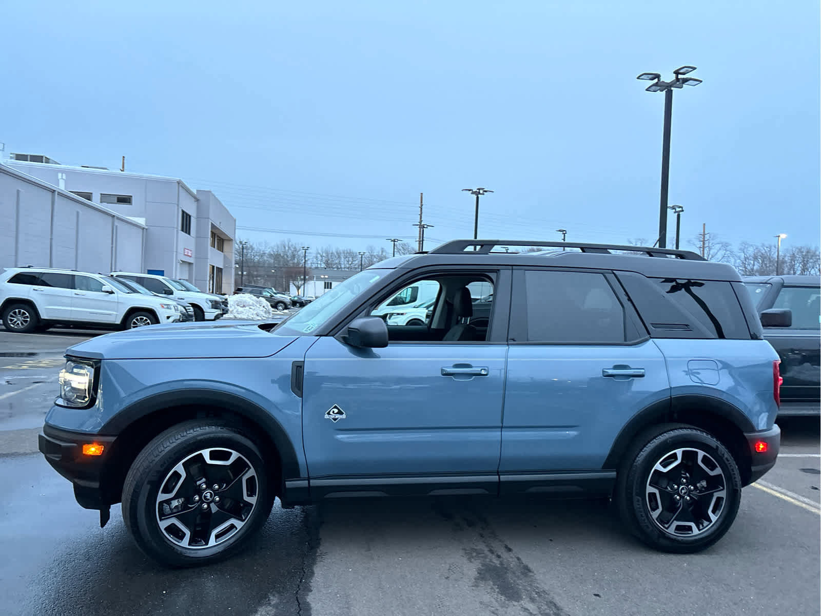 Certified 2024 Ford Bronco Sport Outer Banks w/ Tech Package image 2