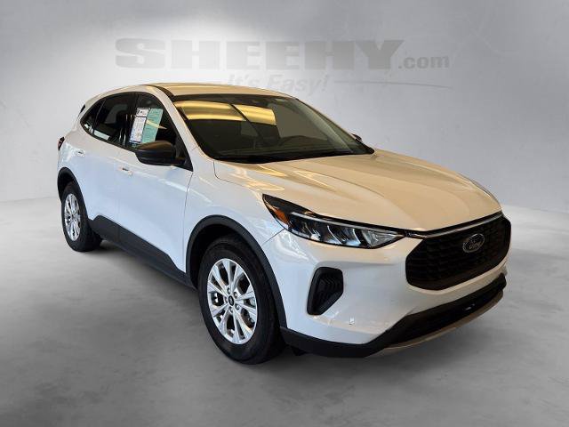 Certified 2025 Ford Escape Active FWD image 2
