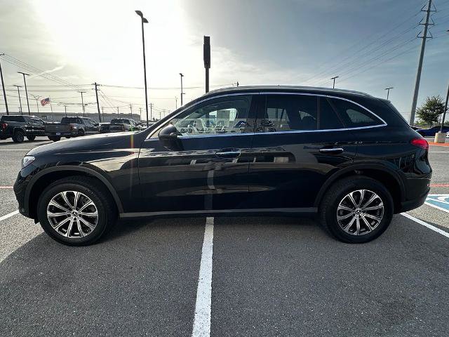 Used 2024 Mercedes-Benz GLC 300 image 6