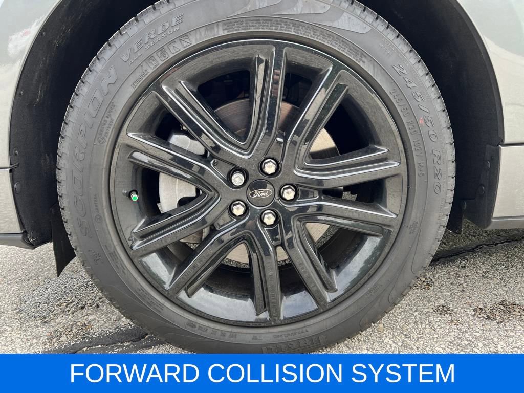 Certified 2024 Ford Edge ST-Line image 14