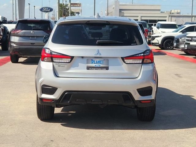 Used 2025 Mitsubishi Outlander Sport ES AWD/4WD image 6