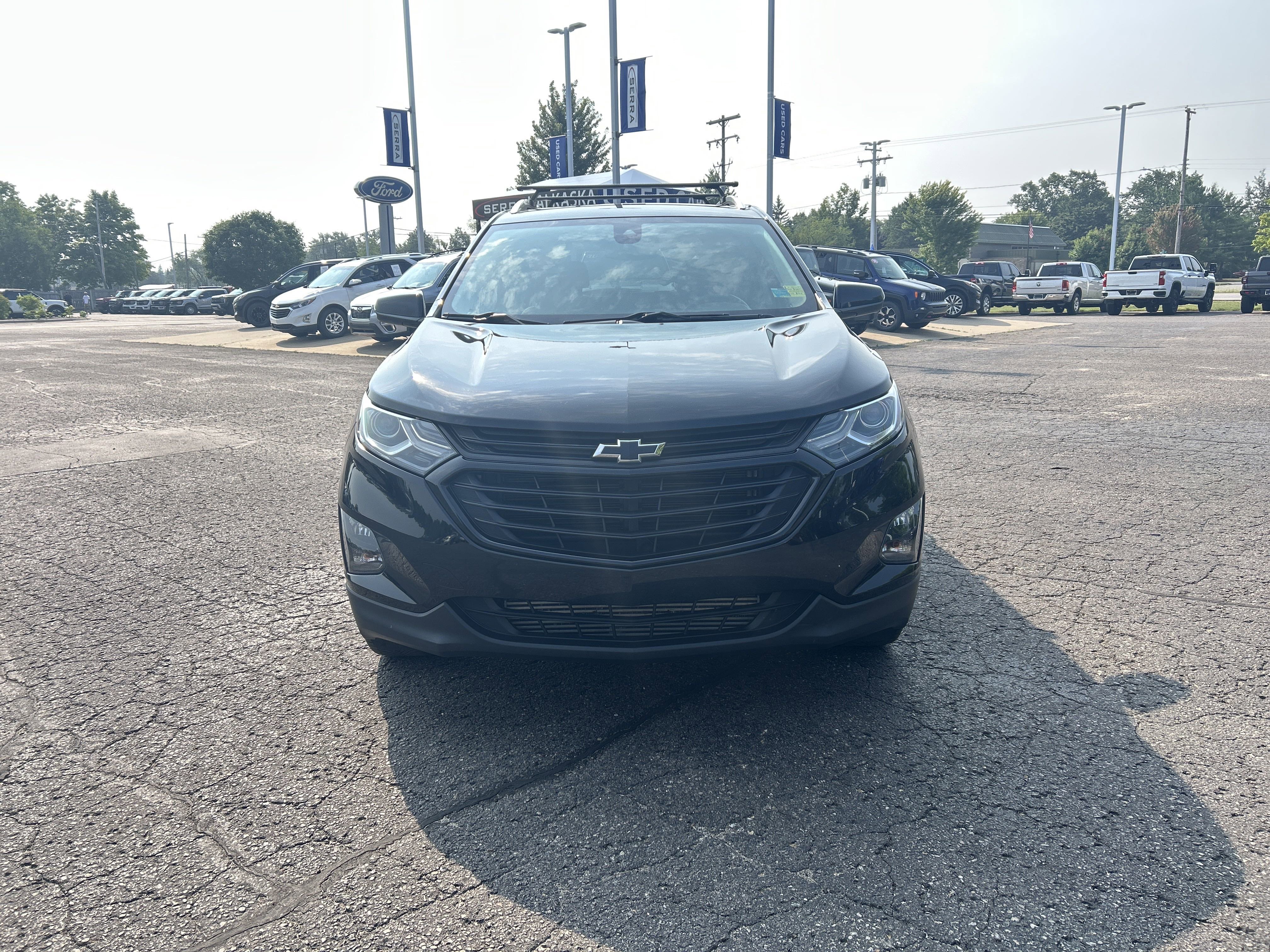 Used 2020 Chevrolet Equinox LT w/ Midnight Edition image 9