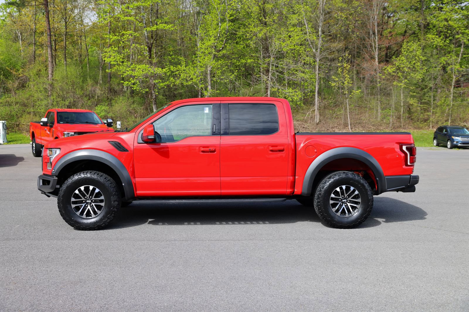 Certified 2019 Ford F150 Raptor w/ Equipment Group 802A Luxury AWD/4WD image 7