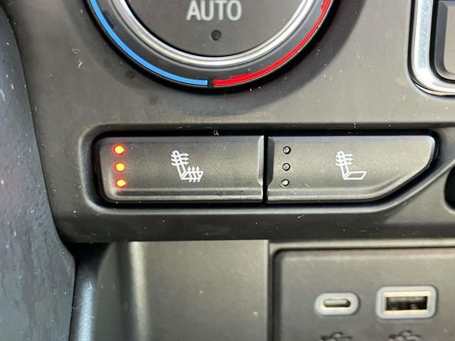 Used 2023 Chevrolet Tahoe Z71 w/ Luxury Package image 32