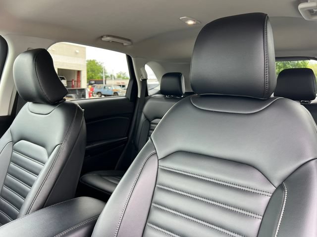 Certified 2024 Ford Edge SEL w/ Convenience Package AWD/4WD image 13