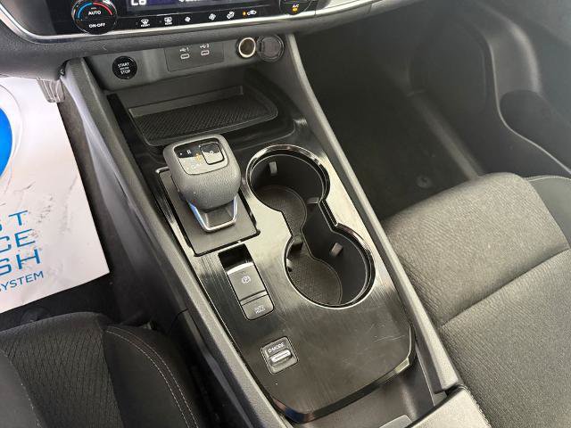 Used 2024 Nissan Rogue SV FWD image 14