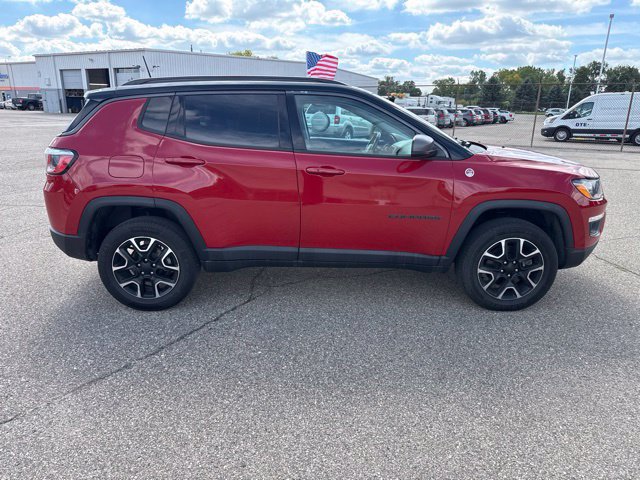 Used 2020 Jeep Compass Trailhawk AWD/4WD image 8