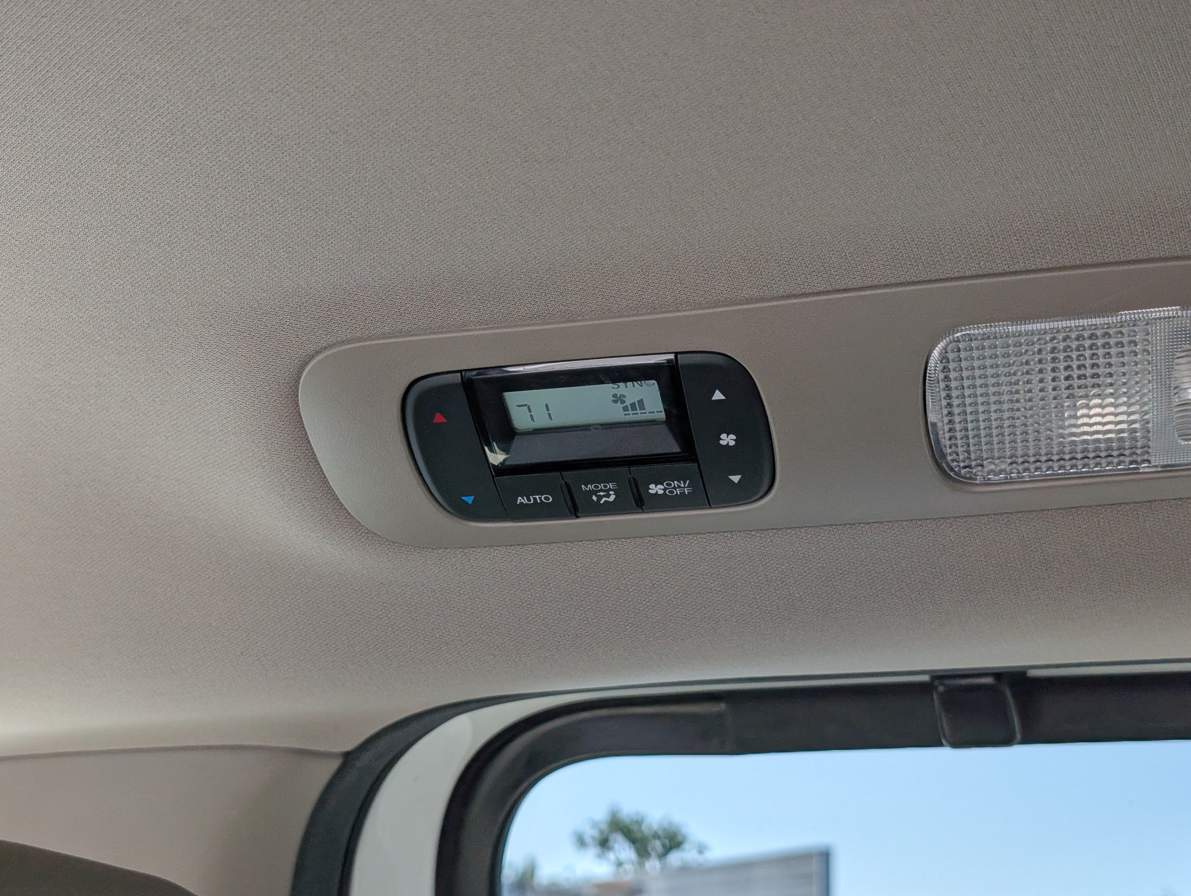 Used 2019 Honda Odyssey EX-L image 21