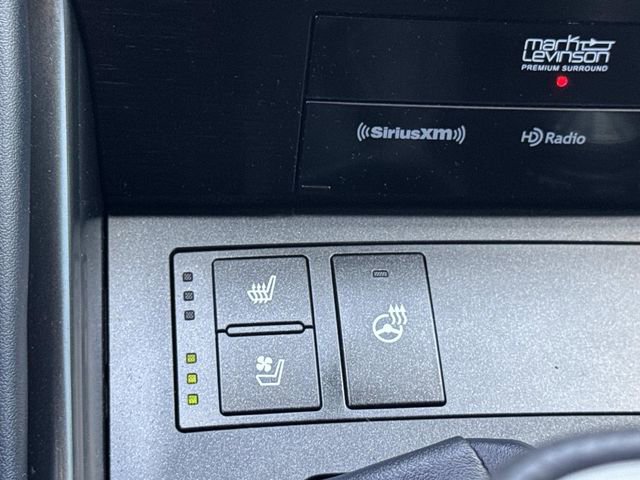 Used 2023 Lexus IS 500 RWD image 17