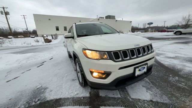 Used 2018 Jeep Compass Latitude w/ Popular Equipment Group image 3