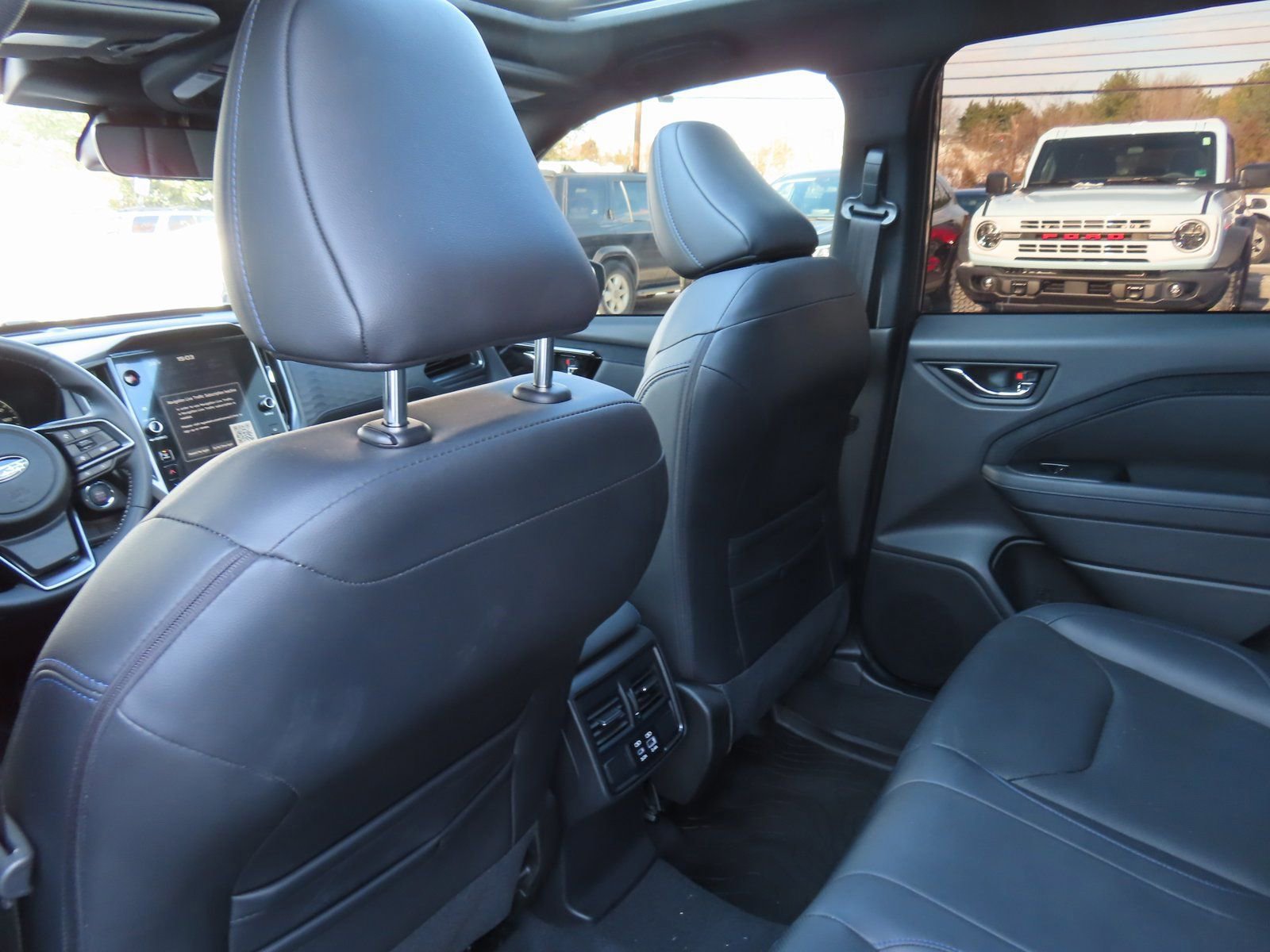 Used 2025 Subaru Forester Limited w/ Popular Package image 31