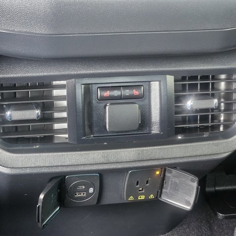 Certified 2023 Ford F150 Platinum w/ Equipment Group 701A High image 17