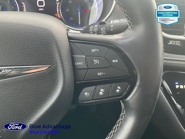 Used 2021 Chrysler Pacifica Touring image 16