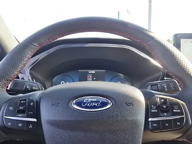 Certified 2023 Ford Escape ST-Line Elite w/ Premium Technology Package AWD/4WD image 29
