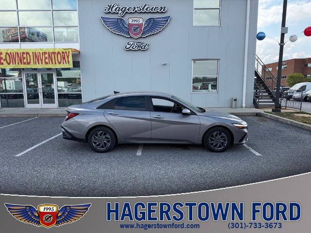 Used 2024 Hyundai Elantra SEL