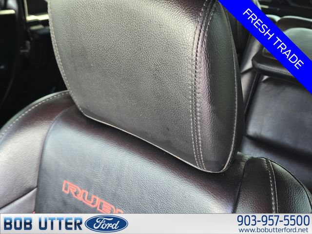 Used 2018 Jeep Wrangler Unlimited Rubicon AWD/4WD image 14