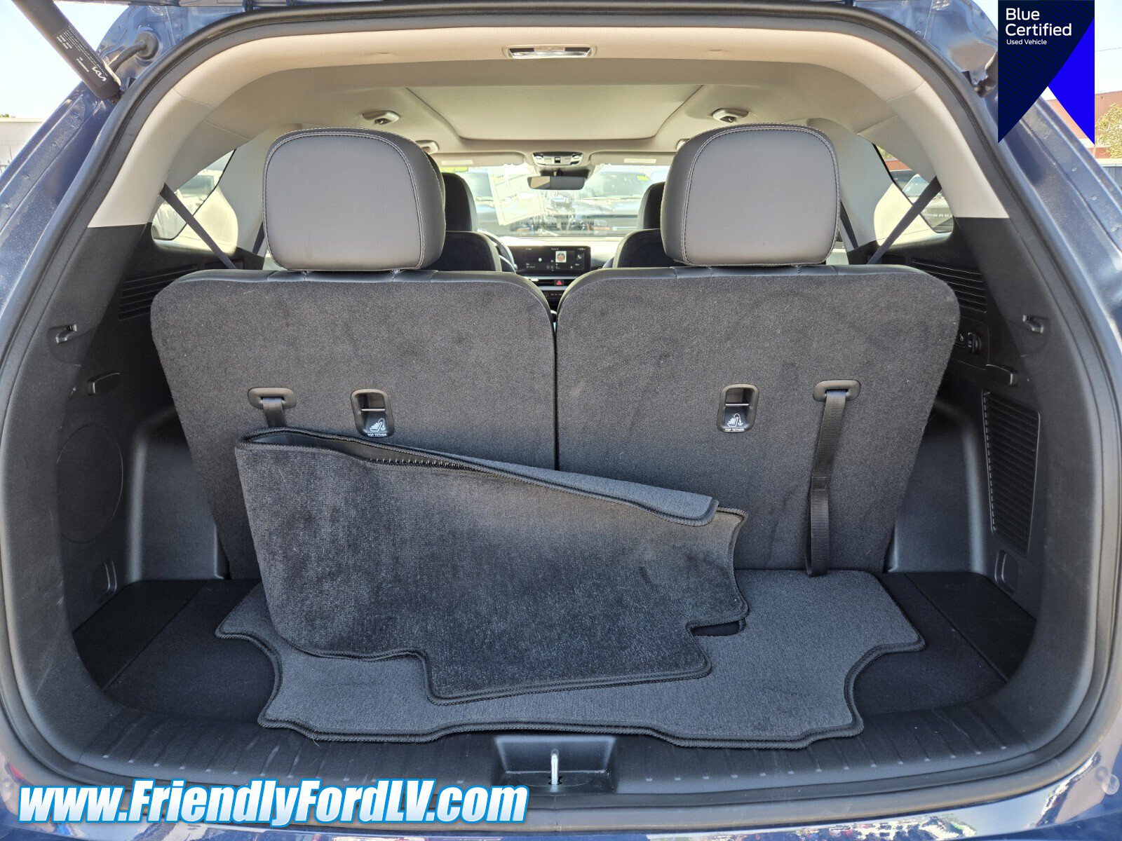 Used 2024 Kia Sorento EX w/ Panoramic Sunroof Package FWD image 16