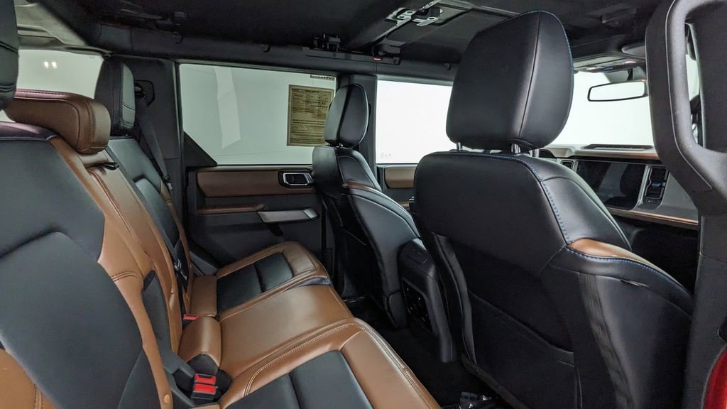 Certified 2022 Ford Bronco Outer Banks w/ Sasquatch Package AWD/4WD image 37