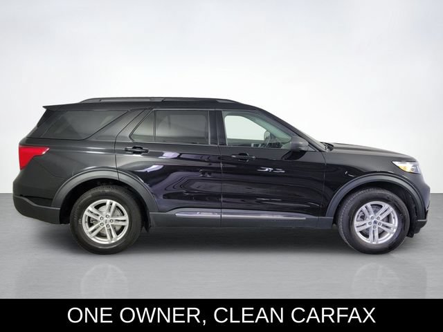 Certified 2022 Ford Explorer XLT w/ Equipment Group 202A AWD/4WD image 2