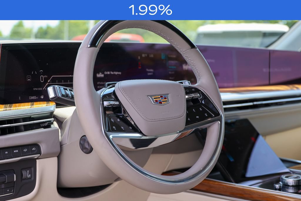 Used 2025 Cadillac Escalade Premium Luxury Platinum AWD/4WD image 32