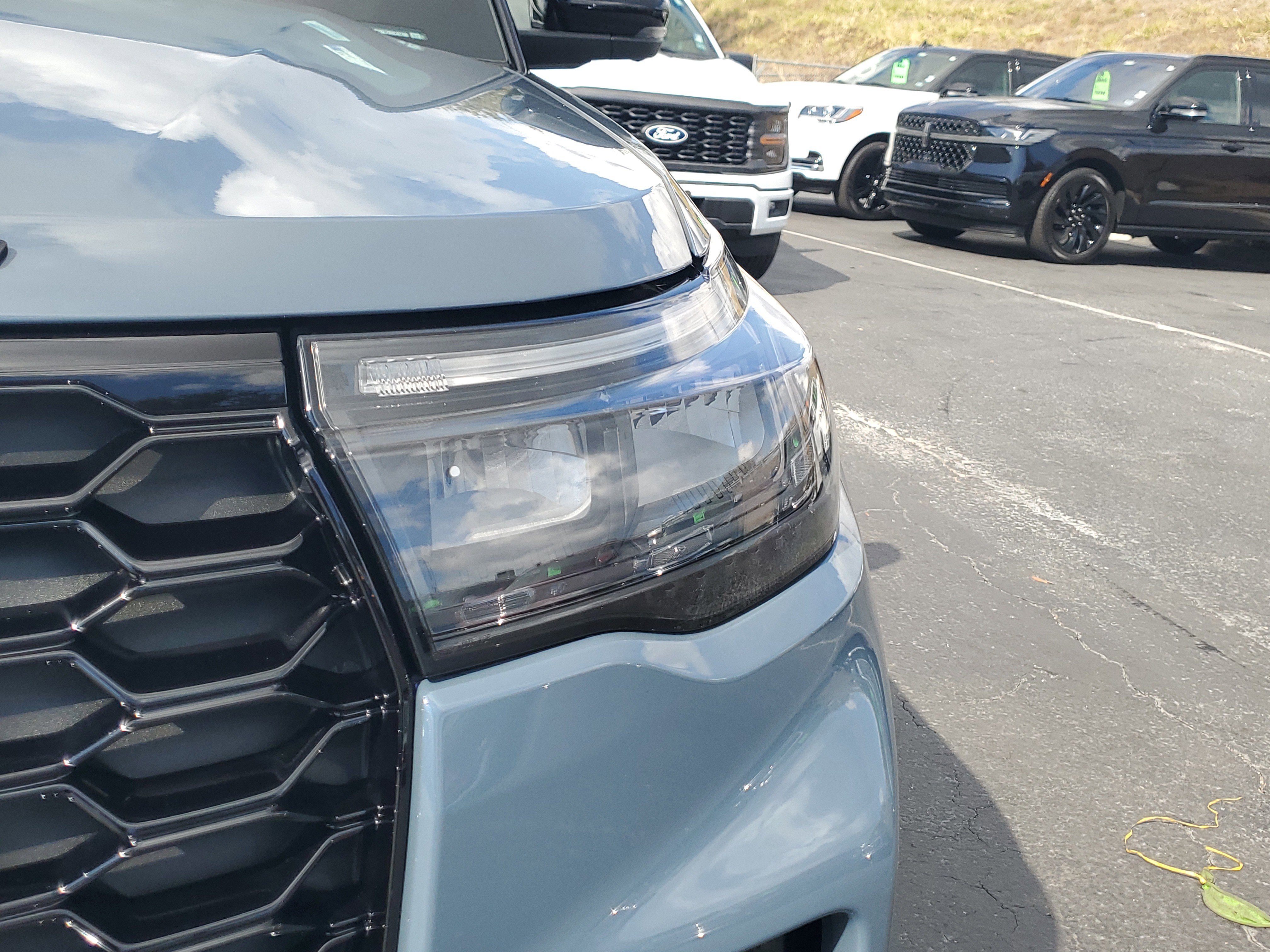 Certified 2025 Ford Explorer ST image 5