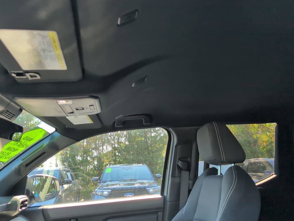 Used 2024 Toyota Tacoma TRD Off-Road image 10